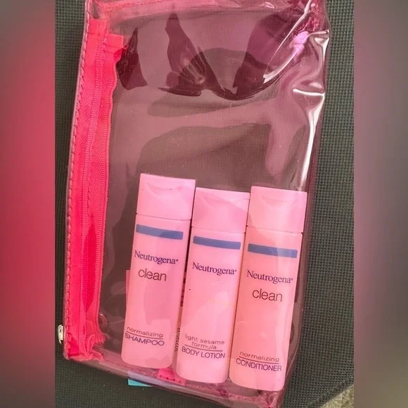 New travel Set Bundle - Picture 1 of 3